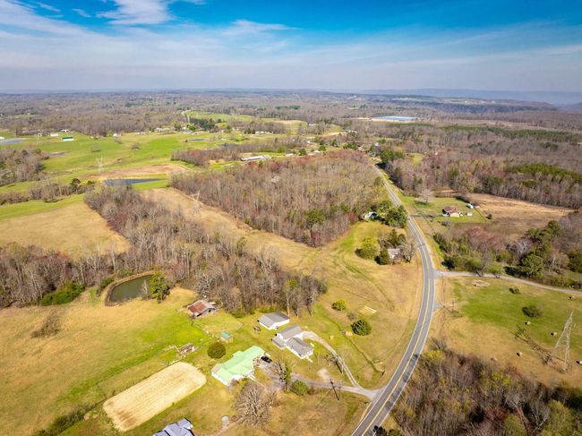 8615 Highway 301, House other with 2 bedrooms, 1 bathrooms and null parking in TRENTON GA | Image 28