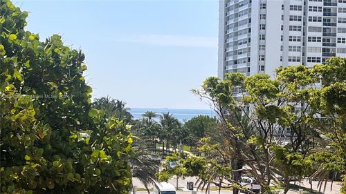 4f-1865 S Ocean Dr, Hallandale Beach, FL, 33009-7606 | Card Image