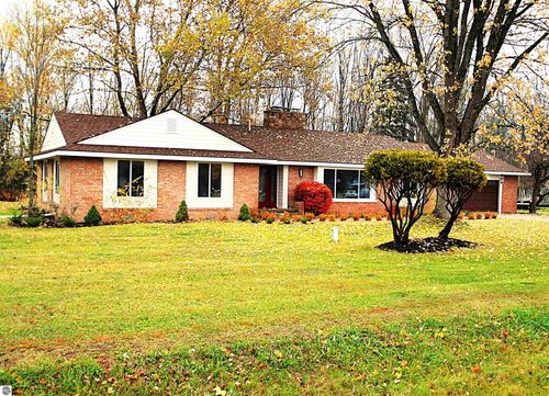 2301 Birchcrest Drive, West Branch, MI, 48661 | Card Image