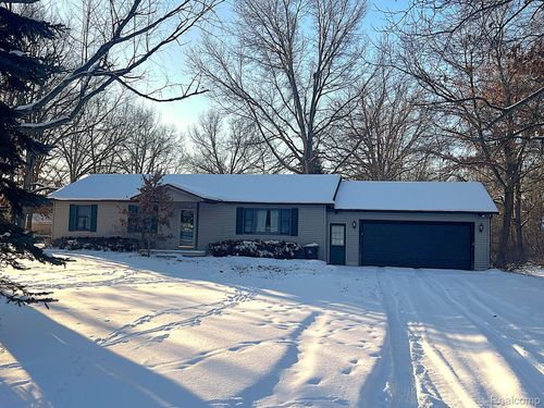 4751 Bath Rd, Perry, MI, 48872-9175 | Card Image