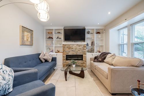 7802 139a Street, Surrey, BC, V3W5H4 | Card Image