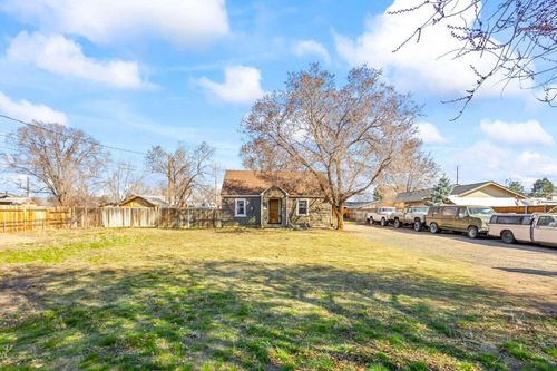 624 Nw 4th St, Redmond, OR, 97756-1502 | Card Image