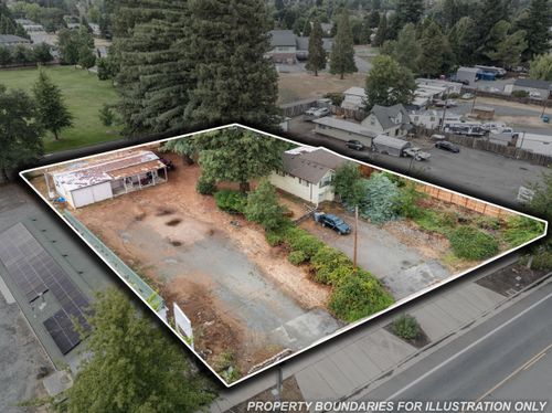 1461 Rogue River Hwy, Grants Pass, OR, 97527-4928 | Card Image