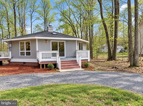 460 Northampton Road, TOBYHANNA, PA, 18466 | Card Image