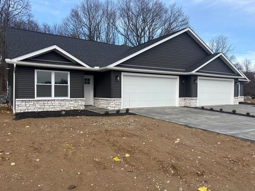 1590 Walker Woods Blvd, Mansfield, OH, 44906-1989 | Card Image