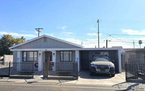 2097 E La Mesa St, Yuma, AZ, 85365-3143 | Card Image