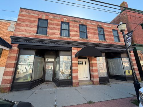 90 Main St, Killingly, CT, 06241-2008 | Card Image