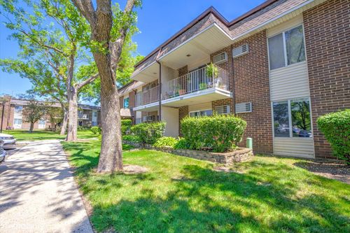 105-1103 Miller Ln, Buffalo Grove, IL, 60089-4282 | Card Image
