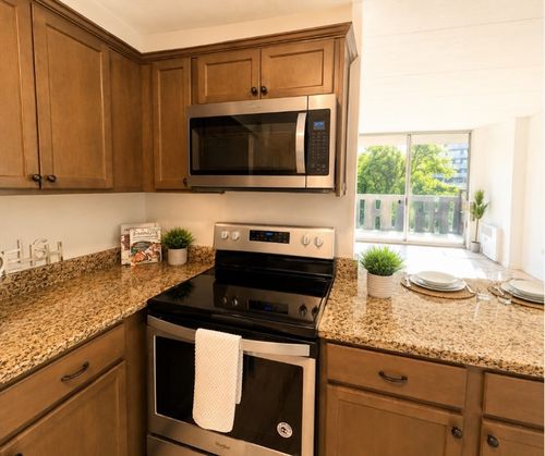 303-200 Swanton St, Winchester, MA, 01890-4315 | Card Image