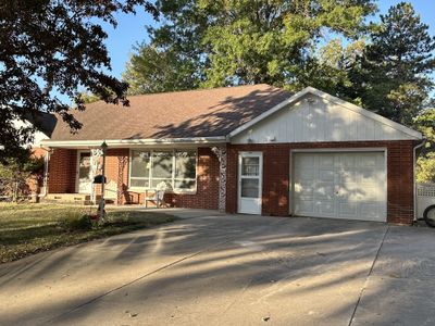 103 Monona Street, Home with 2 bedrooms, 1 bathrooms and null parking in Boone IA | Image 1