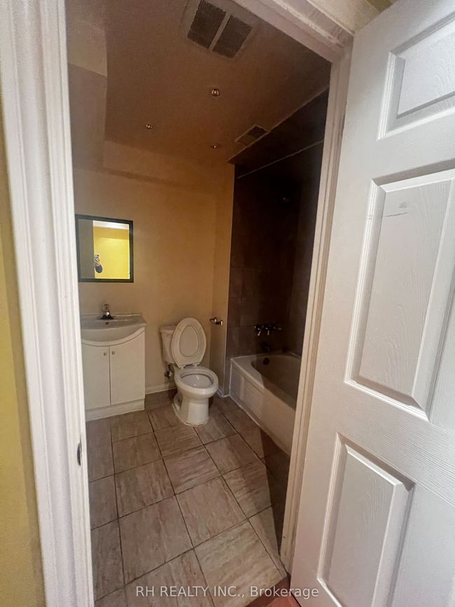 89 Park Place Dr, House attached with 3 bedrooms, 4 bathrooms and 2 parking in Markham ON | Image 18