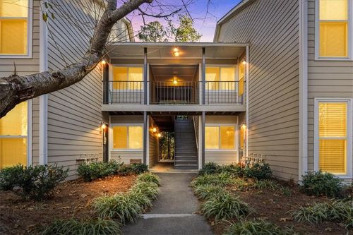 1009 Lake Pointe Cir, Roswell, GA, 30075-4753 | Card Image