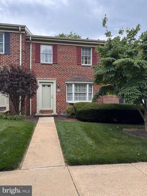 1205-1205 Chambers Rdg, YORK, PA, 17402-8823 | Card Image