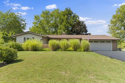3451 Rolling Hills Ln, Grove City, OH, 43123-9098 | Card Image