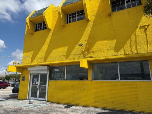 9193 Sw 40th St, Miami, FL, 33165 | Card Image