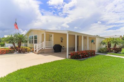 188 Nightingale Circle, House other with 2 bedrooms, 2 bathrooms and null parking in Ellenton FL | Image 2