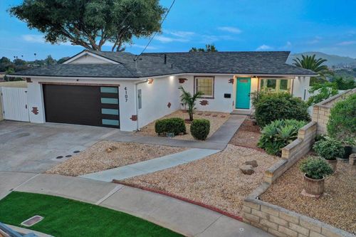 4107 Cole Way, San Diego, CA, 92117-1124 | Card Image