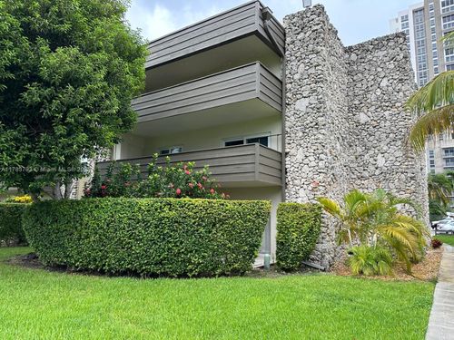 apt-202d-8335 Sw 72nd Ave, Miami, FL, 33143-7647 | Card Image