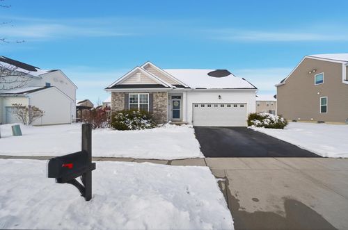 560 Harness Pl, Marysville, OH, 43040-7103 | Card Image