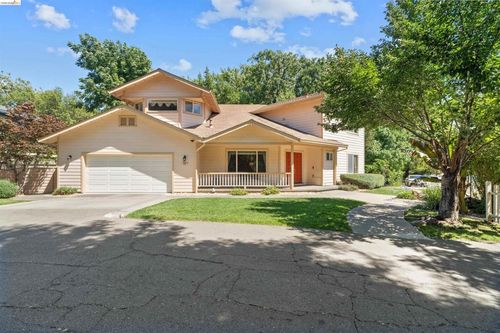 628 Stanley Ln, El Sobrante, CA, 94803-3600 | Card Image