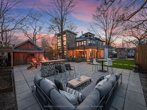 55 Chisholm St, Oakville, ON, L6K3H6 | Card Image