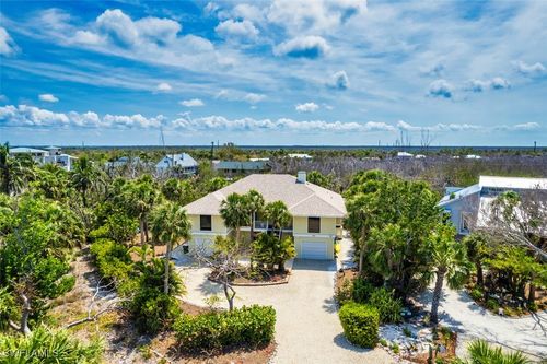 5309 Umbrella Pool Rd, SANIBEL, FL, 33957-2411 | Card Image