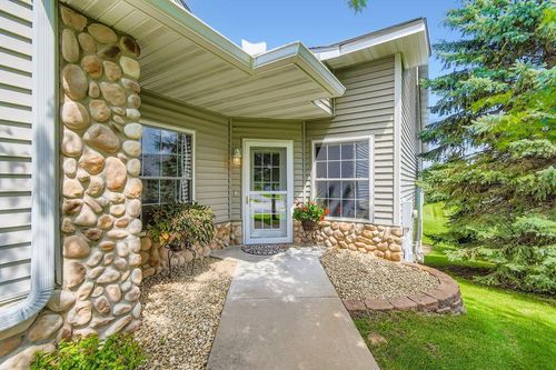 15245 Cobalt St Nw, Ramsey, MN, 55303-5928 | Card Image