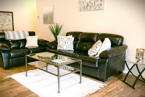 apt-12112-2200 Classen Blvd, Norman, OK, 73071-4376 | Card Image
