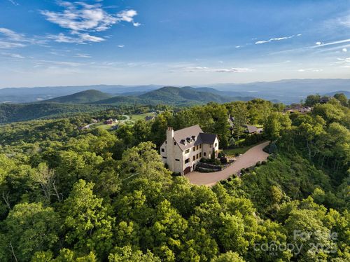 278 Snow Ridge Dr, Hendersonville, NC, 28792-0049 | Card Image