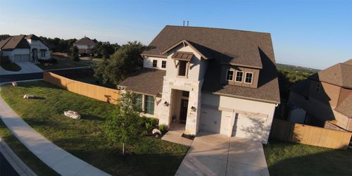 2001 Limestone Lake Dr, Georgetown, TX, 78633-2133 | Card Image