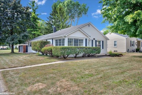 3666 Capitol Ave, Warren, MI, 48091-1988 | Card Image