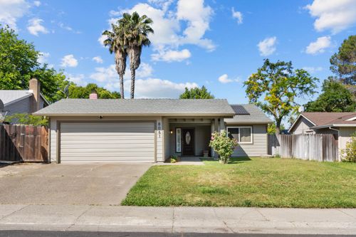 8061 Peppertree Way, Citrus Heights, CA, 95621-1065 | Card Image