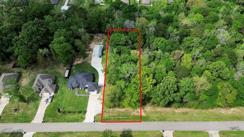 134 County Road 6606, Dayton, TX, 77535-1222 | Card Image