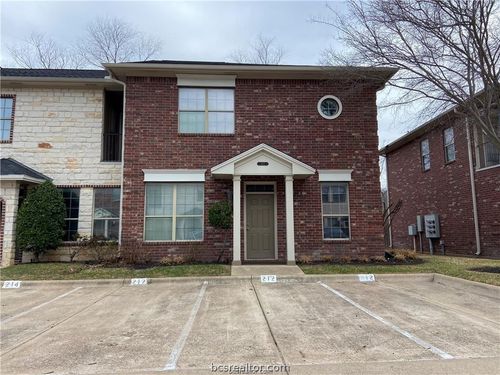 212 Forest Dr, College Station, TX, 77840-2076 | Card Image