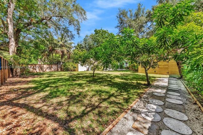 7341 Sw Sw 64 Court, House other with 3 bedrooms, 2 bathrooms and null parking in South Miami FL | Image 34