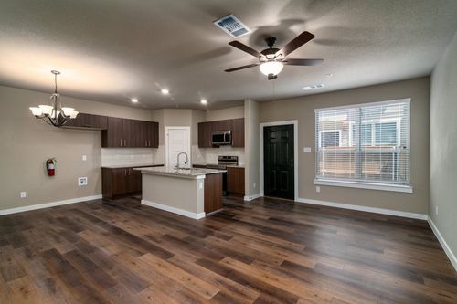635 Wheatfield Dr, Venus, TX, 76084-2174 | Card Image