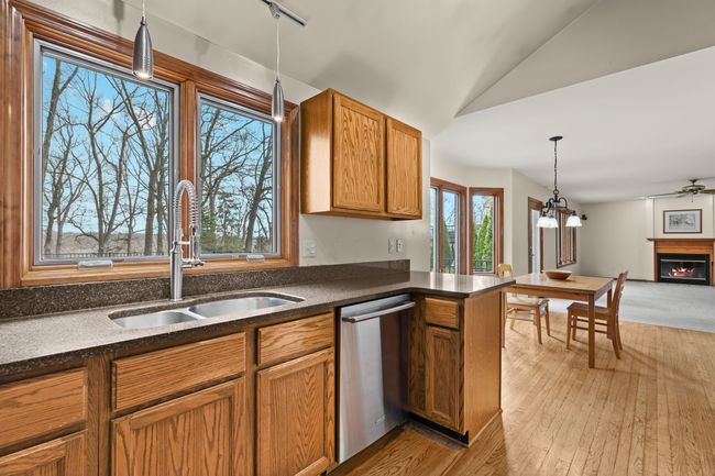 2643 Bay Vista Dr, House other with 3 bedrooms, 3 bathrooms and null parking in Highland MI | Image 15
