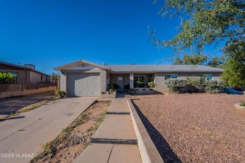 6700 S Iberia Avenue, Tucson, AZ, 85757 | Card Image