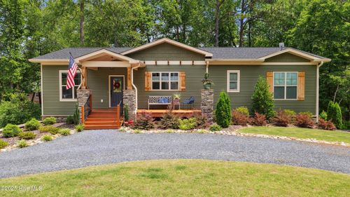 185 Canter Ln, Pinehurst, NC, 28374-8668 | Card Image