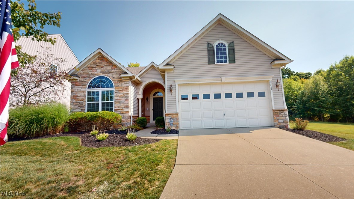 Sasha Ct, Twinsburg, OH 44087