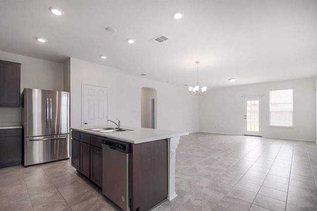 210 Adeline Dr, House other with 4 bedrooms, 2 bathrooms and null parking in Kyle TX | Image 9