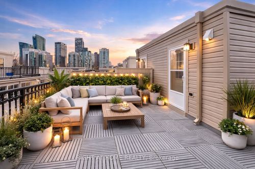 916-5 Everson Dr, North York, ON, M2N7C3 | Card Image