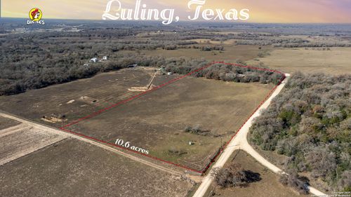 708 Turkey Hollow Rd, Luling, TX, 78648 | Card Image