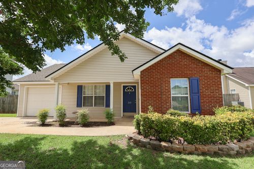 213 Kentshire Ln, Bonaire, GA, 31005-3162 | Card Image