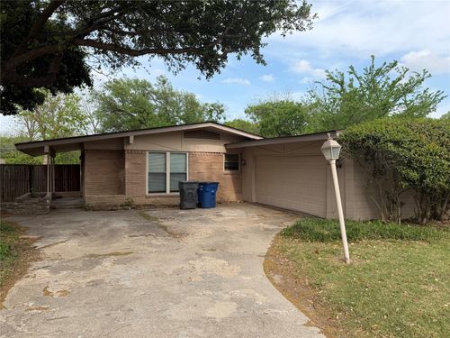 3253 Millmar Dr, Dallas, TX, 75228-3539 | Card Image