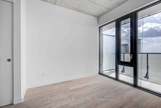 4111 - 161 Roehampton Ave, Condo with 2 bedrooms, 2 bathrooms and 1 parking in Toronto ON | Image 13