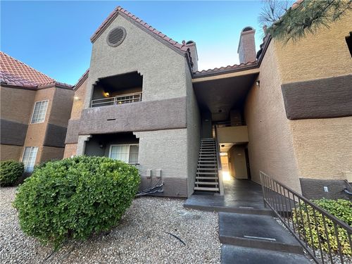 2017-2200 S Fort Apache Rd, Las Vegas, NV, 89117-5705 | Card Image