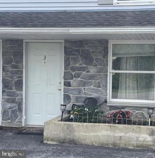 apt-3-709 Hill Rd, WERNERSVILLE, PA, 19565-9701 | Card Image