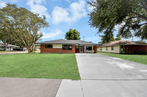 4501 Verdome Ln, Houston, TX, 77092-3616 | Card Image