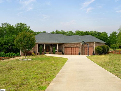 148 Century Court, Gray Court, SC, 29645 | Card Image